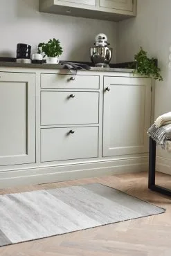 Scandi Living Granite Wollen Vloerkleed Lichtgrijs 6 Scandi Living Granite Wollen Vloerkleed Lichtgrijs -Vloerkleden winkel 30857 01 2 EnvironmentImage ea61c06a20