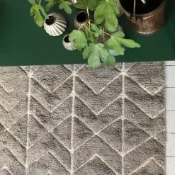 Classic Collection Soho Vloerkleed -Vloerkleden winkel Soho greige uppifran miljo 28c9fac0e9