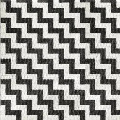 Brita Sweden Gunnel Vloerkleed Zwart Groot 7 Brita Sweden Gunnel Vloerkleed Zwart Groot -Vloerkleden winkel p 16764 01 03 26d45a1688